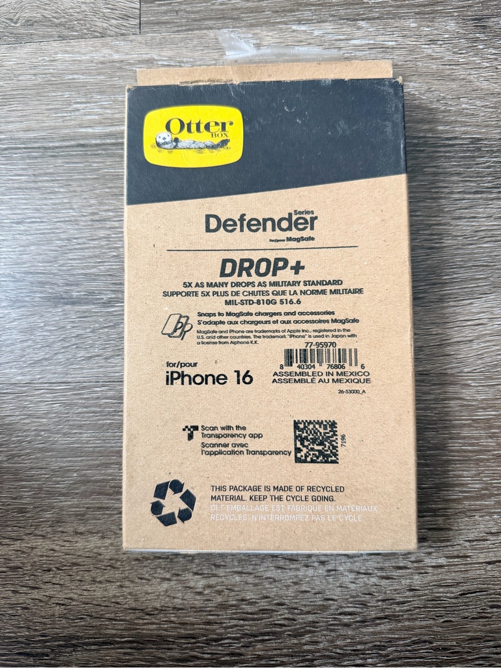OtterBox Defender Series DROP+ iPhone 16 Case - Green